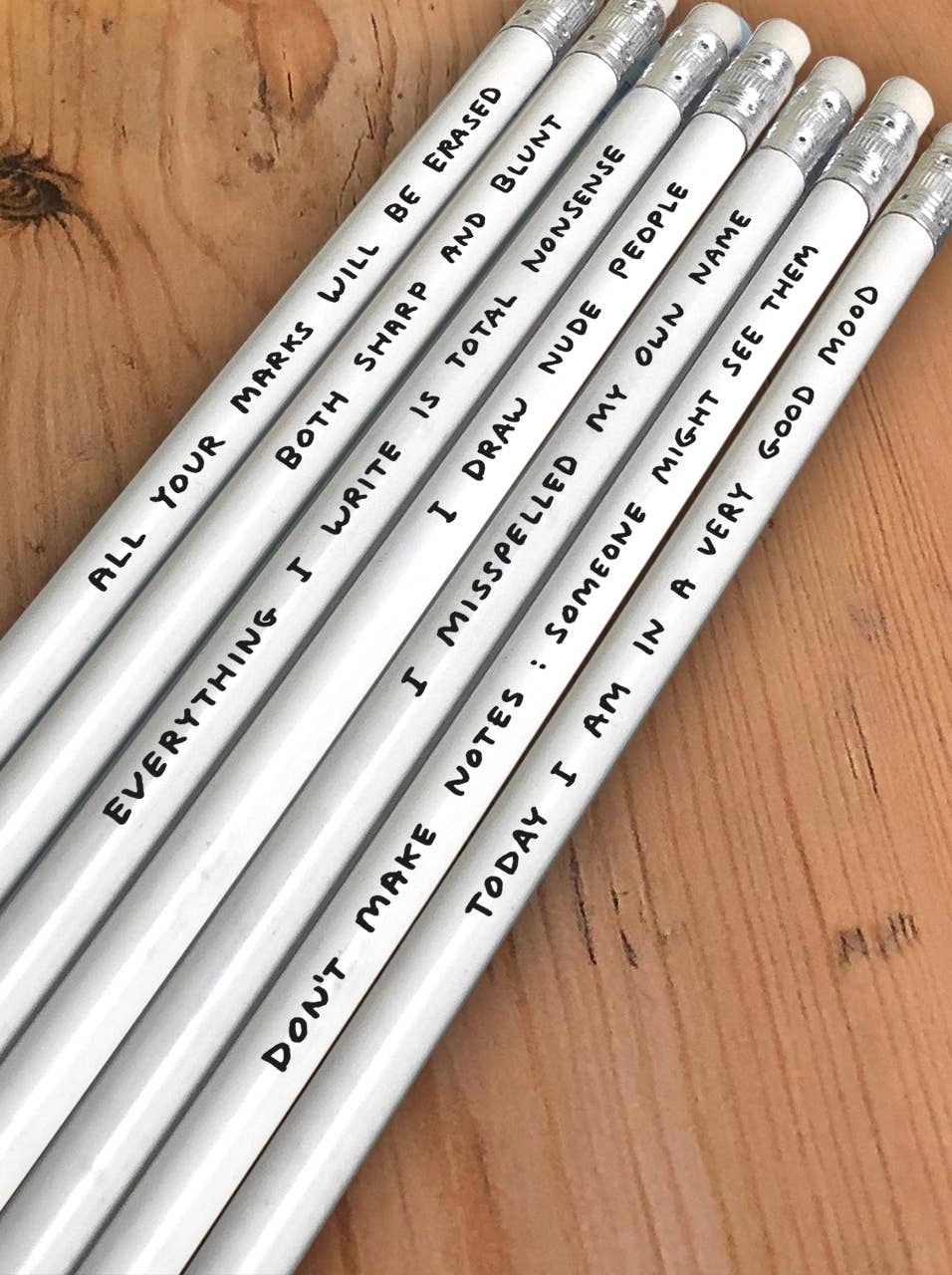 Pennset 1 - 6 blyertspennor med budskap | David Shrigley