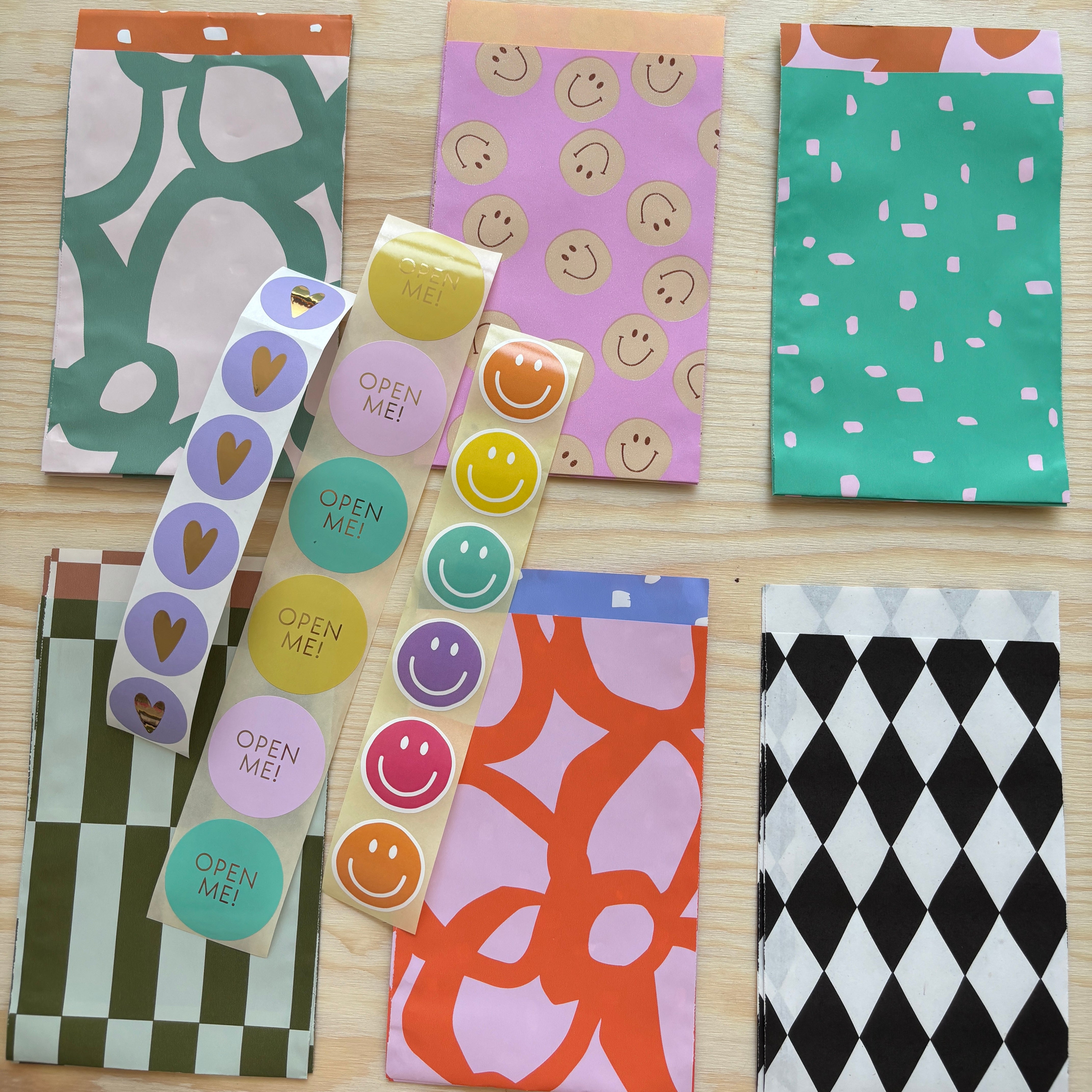 GIFT BAG KIT - Small Mix